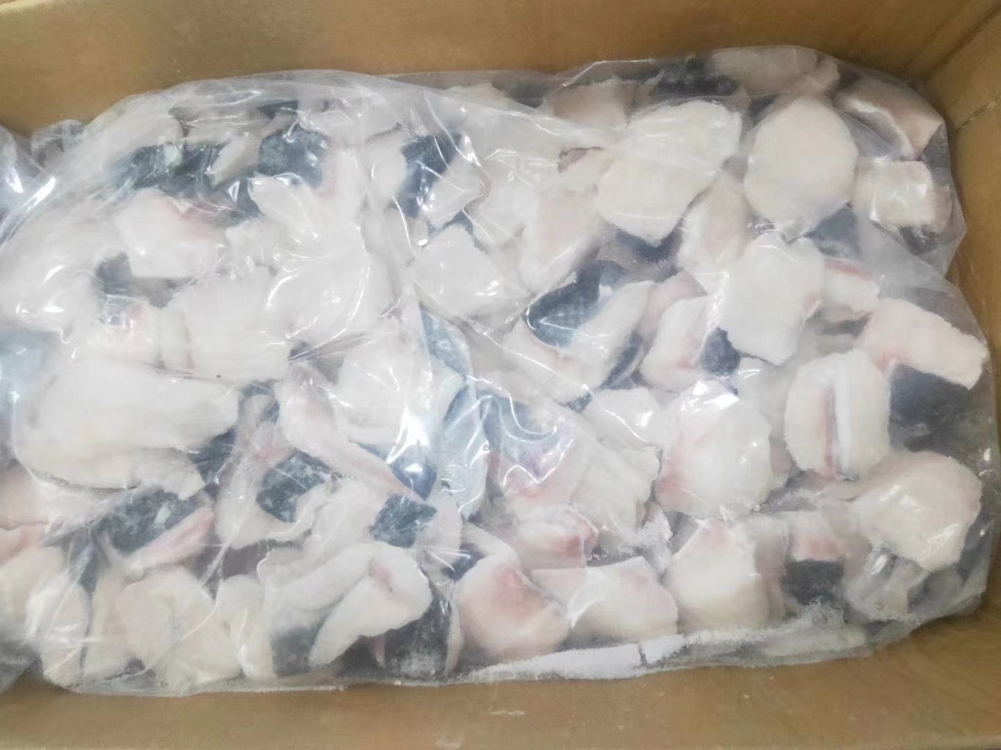 鄂尔多斯厂家供应带皮巴沙鱼小切片酸菜鱼纸包鱼火锅食材龙利鱼柳巴沙鱼
